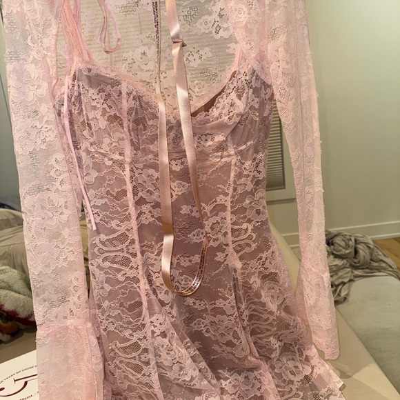 House of CB Pink Lace Long Sleeve Dress - Picture 9 of 10